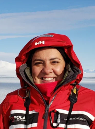 Dra. Daniela Silvestre Dra. Daniela Silvestre