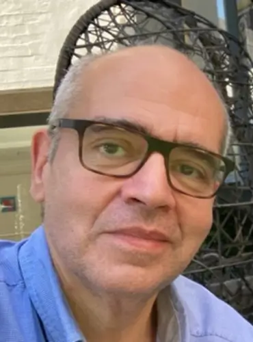 Dr. João de Carvalho Castro Dr. João de Carvalho Castro