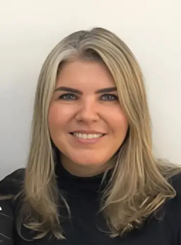 Dra. Renata Matuck Mendes Dra. Renata Matuck Mendes