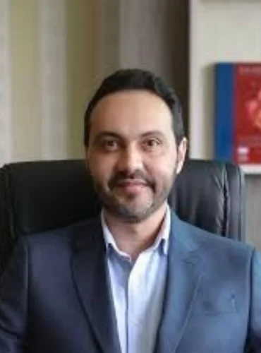 Dr. Breno Gontijo de Camargos