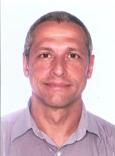 Dr. Armando de Oliveira Schubach Dr. Armando de Oliveira Schubach