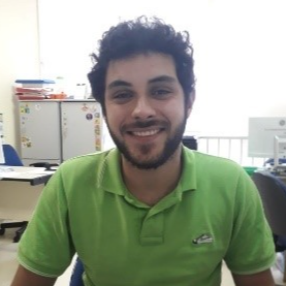 Prof. Me. Yuri José de Paula Motta Prof. Me. Yuri José de Paula Motta