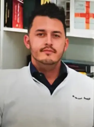 Dr. Frederico Cordeiro de Paiva Araújo Dr. Frederico Cordeiro de Paiva Araújo